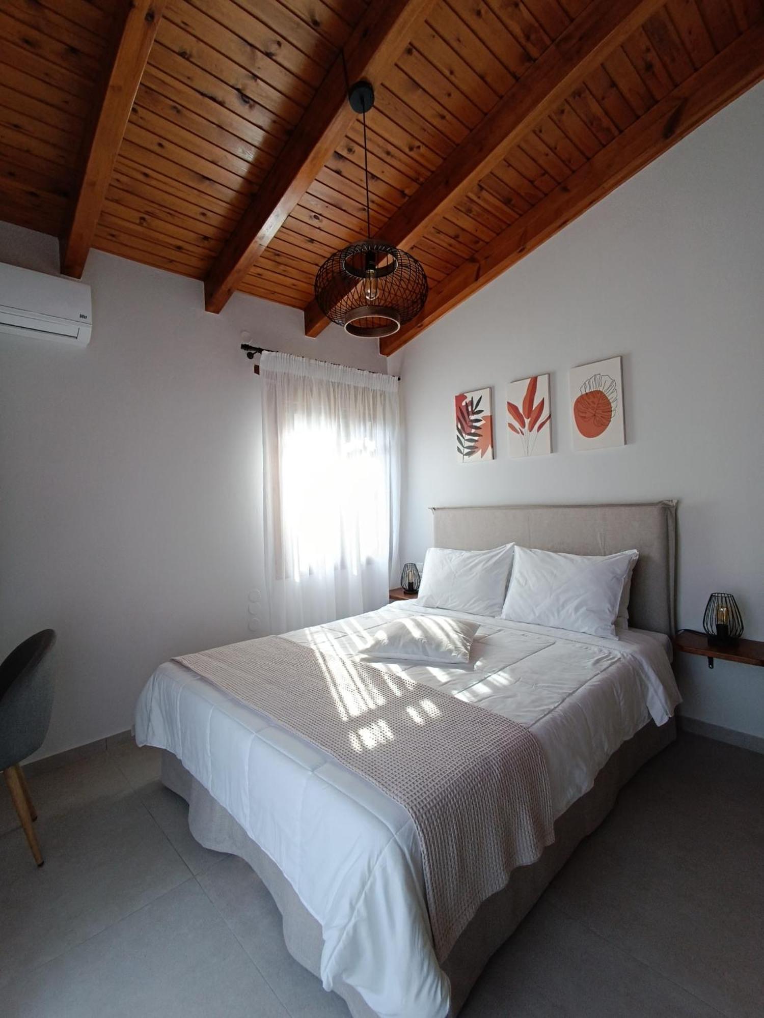 Alia Stone Villa-Ideal For Families-Heated Pool Nohia 객실 사진