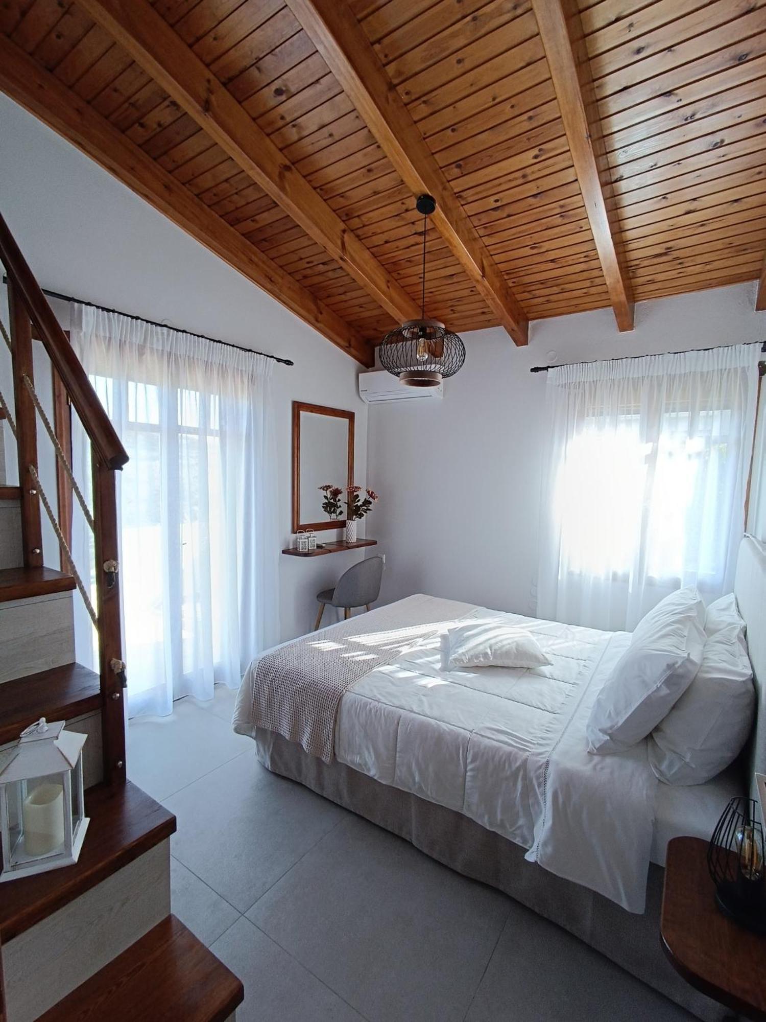 Alia Stone Villa-Ideal For Families-Heated Pool Nohia 객실 사진