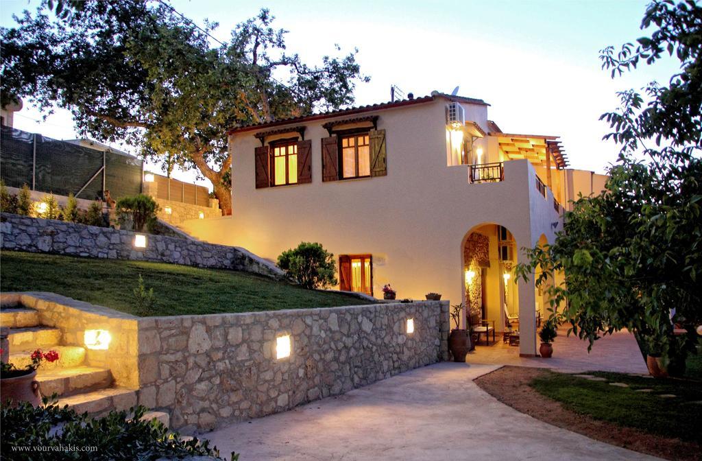 Alia Stone Villa-Ideal For Families-Heated Pool Nohia 외부 사진