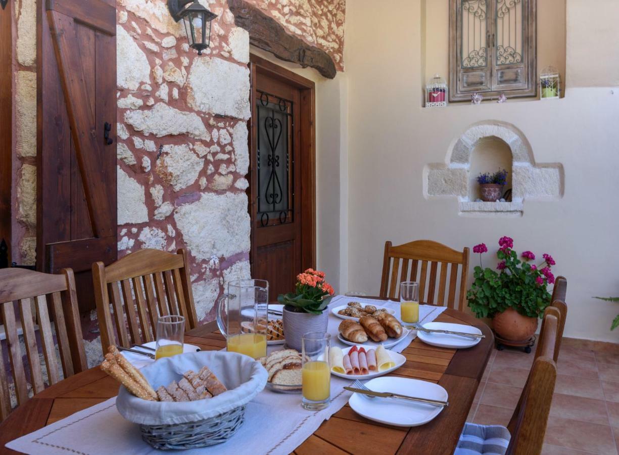 Alia Stone Villa-Ideal For Families-Heated Pool Nohia 외부 사진