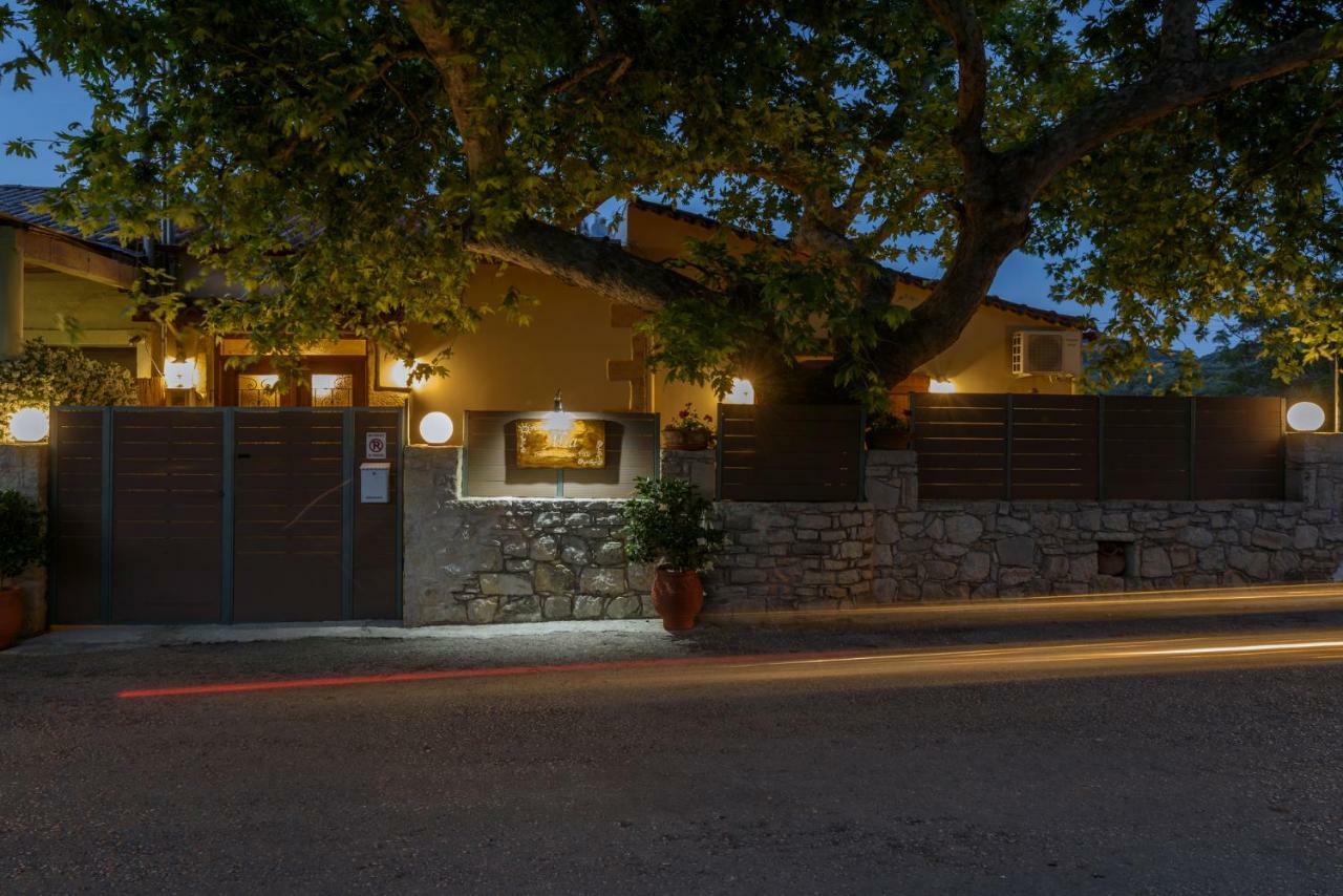 Alia Stone Villa-Ideal For Families-Heated Pool Nohia 외부 사진