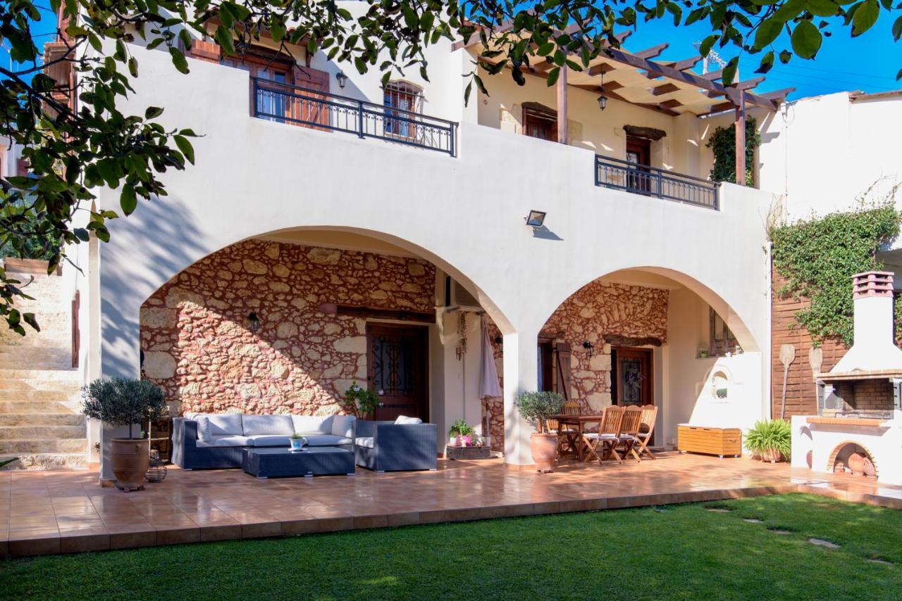 Alia Stone Villa-Ideal For Families-Heated Pool Nohia 외부 사진